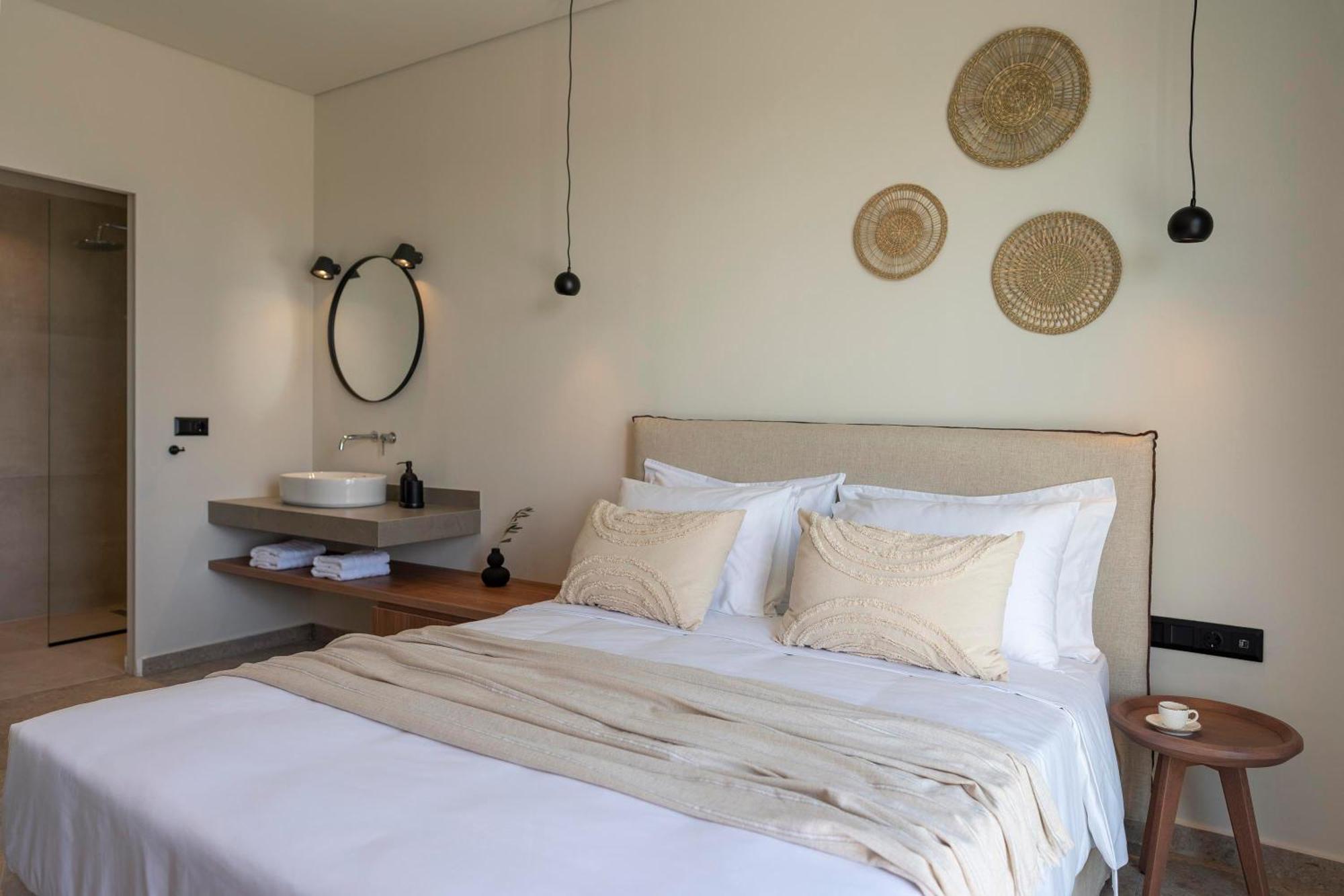 Massari Hills Luxury Living * Malona Village