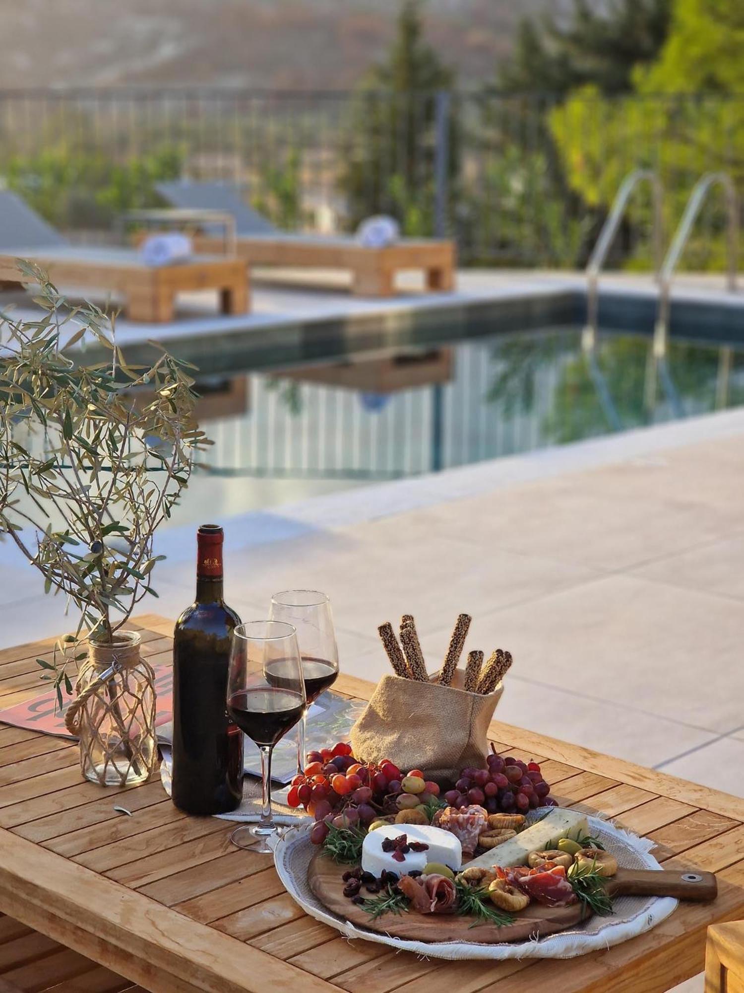 Massari Hills Luxury Living Malona Village
