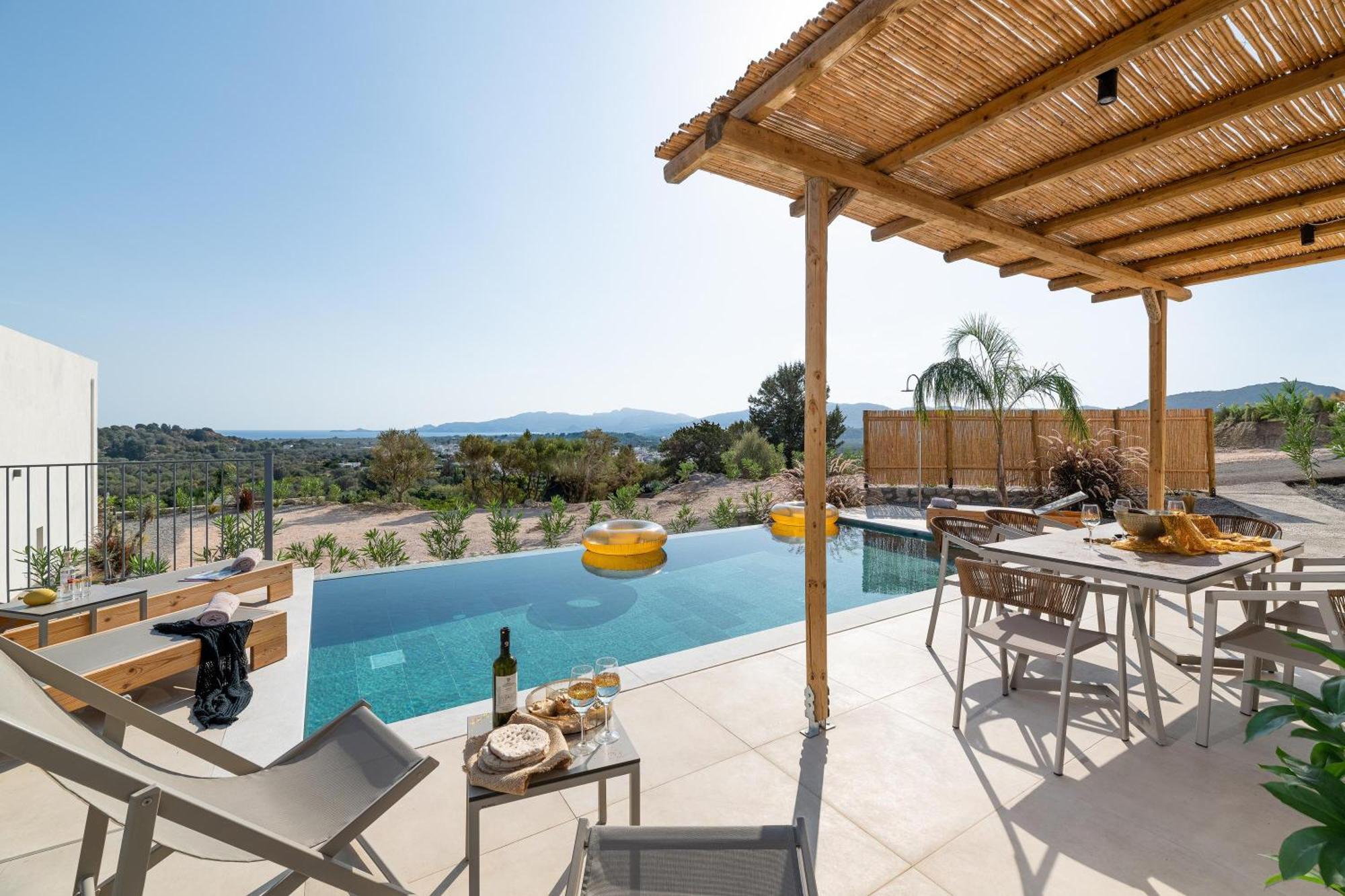 Massari Hills Luxury Living Villa Malona Village